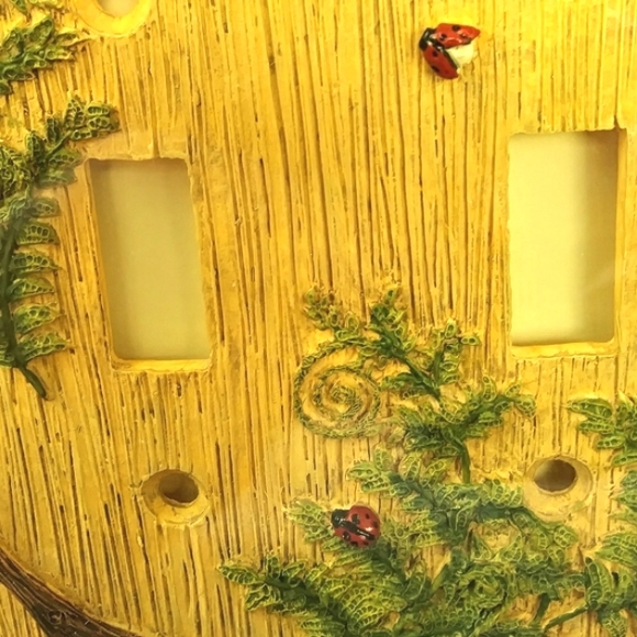 Light Switch Wallplate Woodlands - Picture 3 of 5